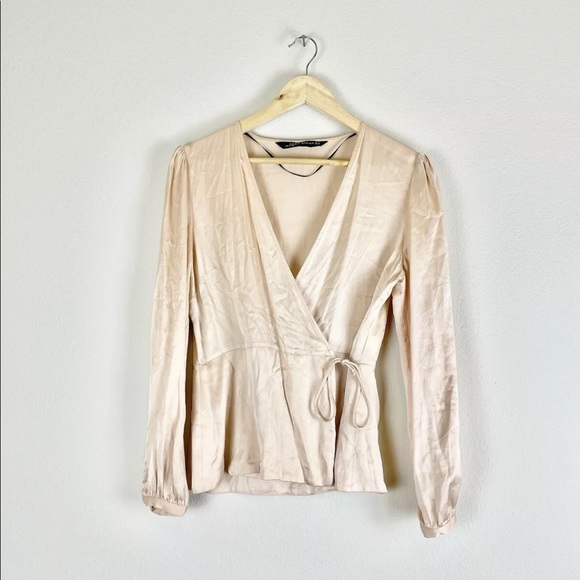 Zara Blouse Small Womens Pink Satin V-Neck Long Sleeve Genuine Wrap Top Viscose - Picture 11 of 12